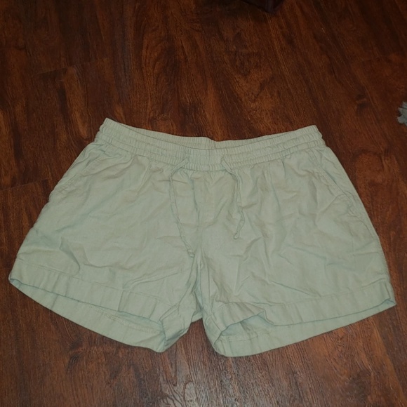 Old Navy Pants - Shorts